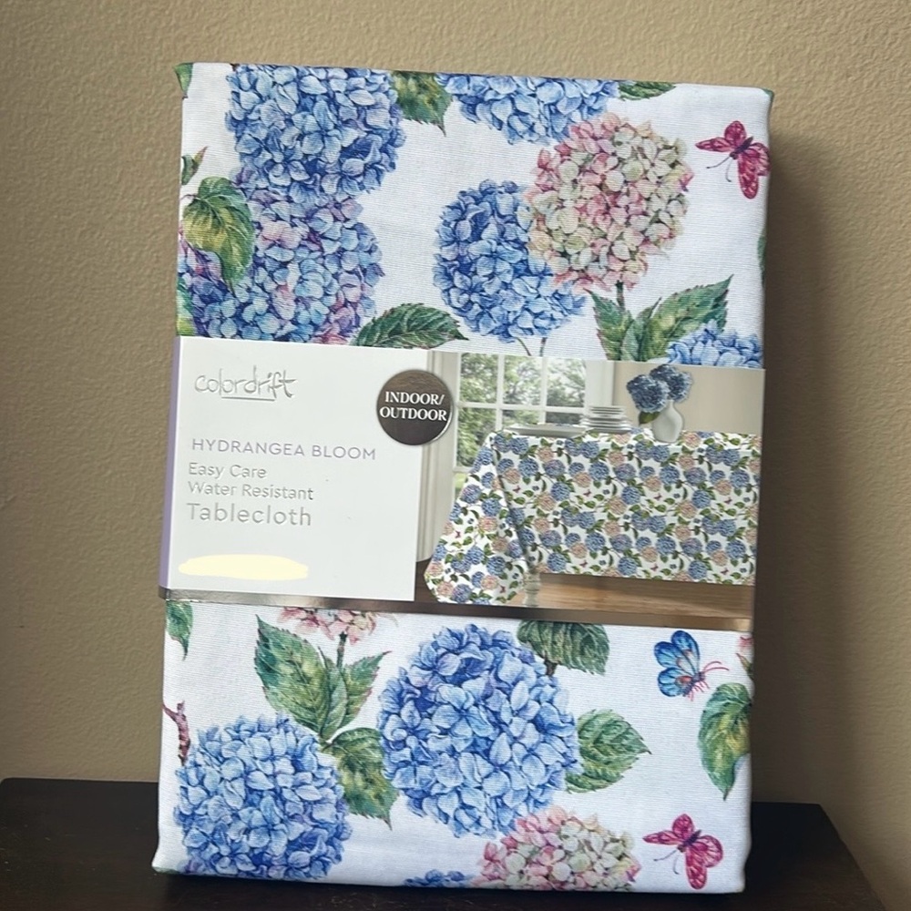 Colordrift Tablecloth Hydrangeas New Butterflies Floral Spring Summer 60”x84”